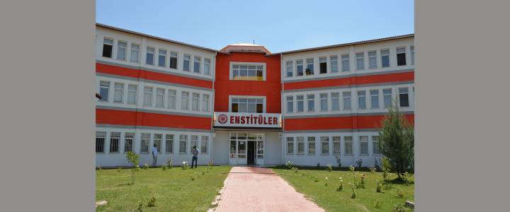 Eğitim Bilimleri Enstitüsü Öğrenci Yurtları